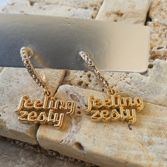 Feeling Zesty Gold Earrings - Picture 1 of 5